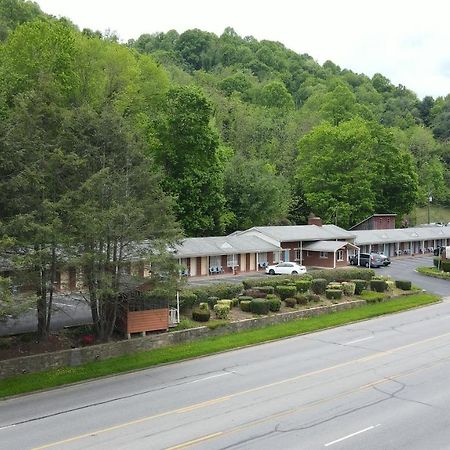 Parkway Inn Waynesville Buitenkant foto