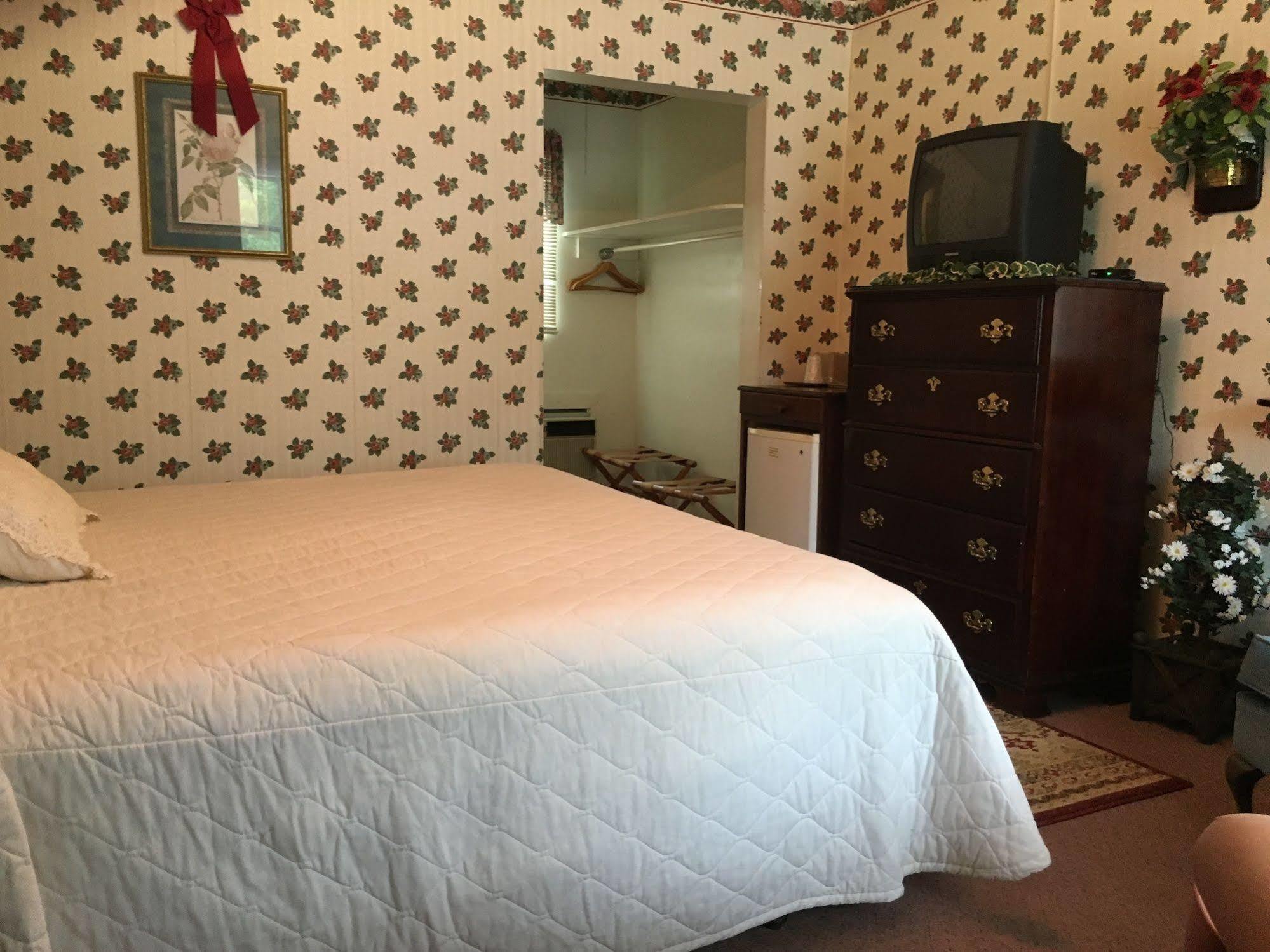 Parkway Inn Waynesville Buitenkant foto